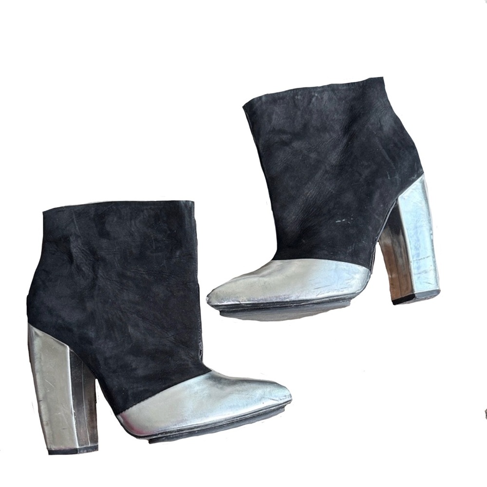 Schutz Black & Silver Heeled Boots – EU 37 – Suede Leather – Statement